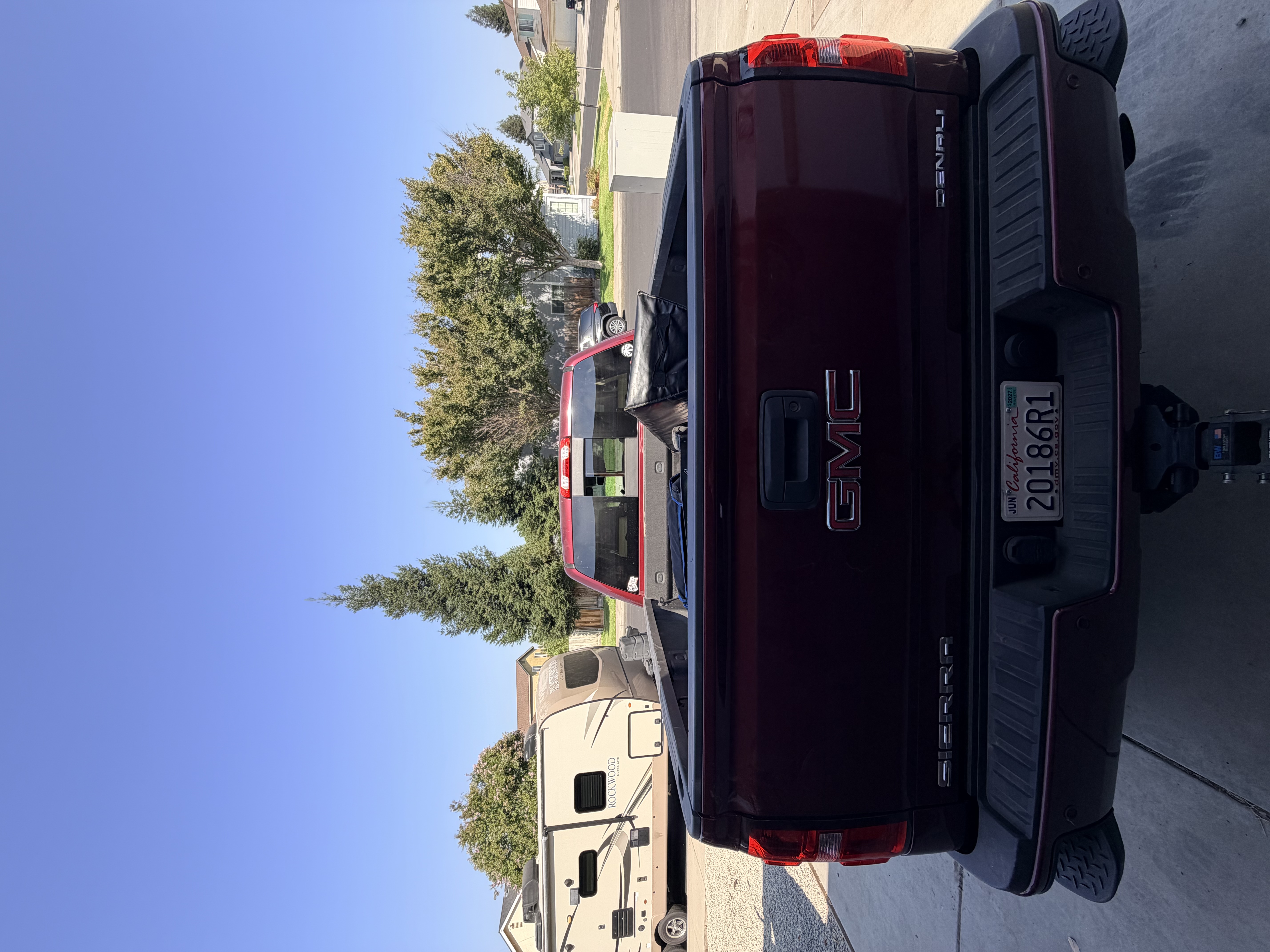 Used 2015 GMC Sierra 2500 Denali w/ Driver Alert Package RWD image 12