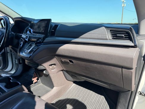 Used 2019 Honda Odyssey Elite image 21