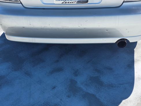 Used 2002 Lexus IS 300 image 6