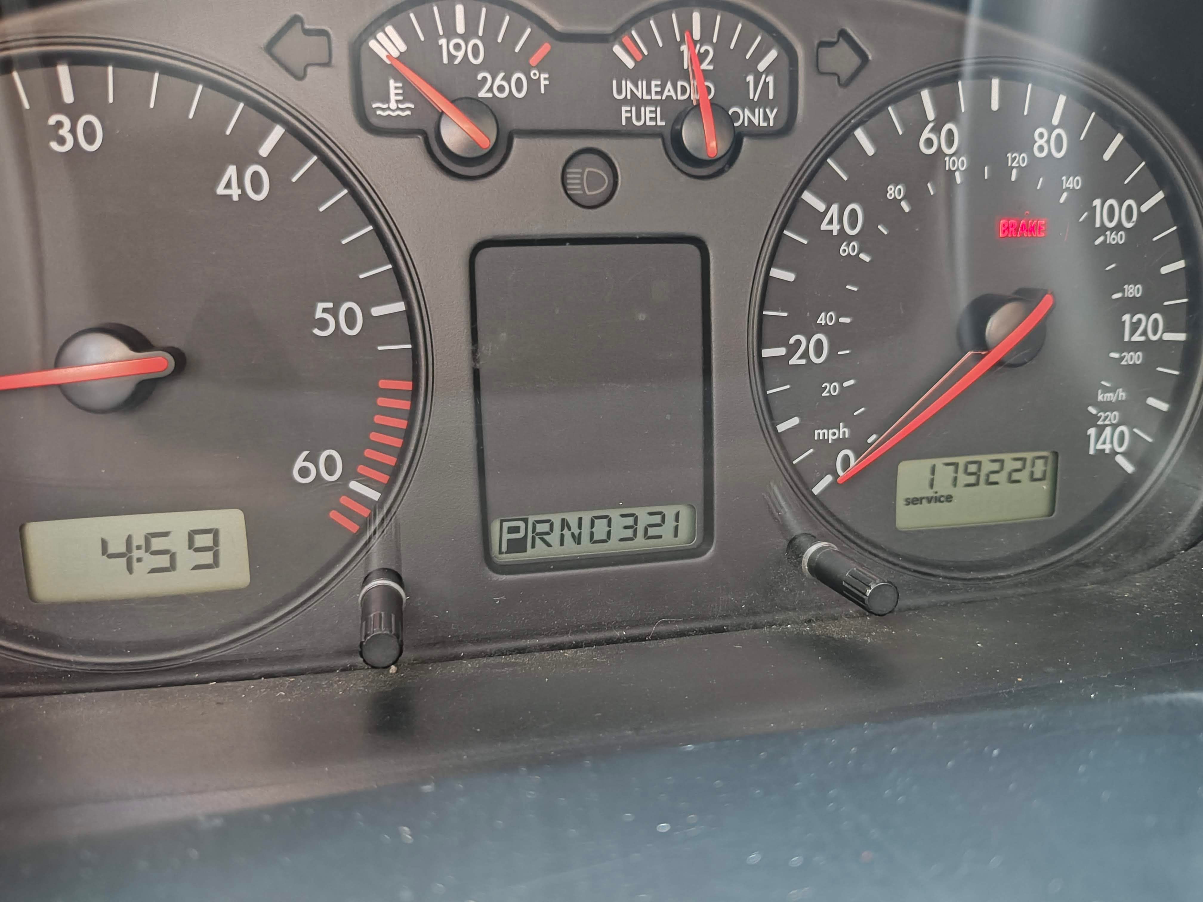 Used 2000 Volkswagen Eurovan Camper FWD image 12
