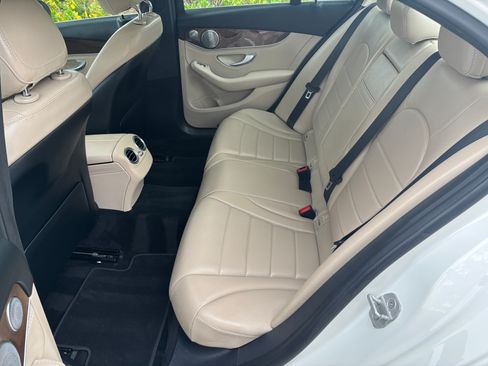 Used 2016 Mercedes-Benz C 300 Sedan image 17