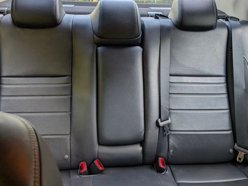 Used 2017 Toyota Camry XLE image 10