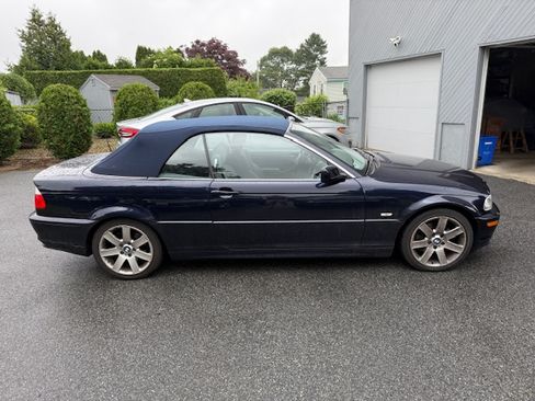 Used 2003 BMW 325Ci Convertible image 5
