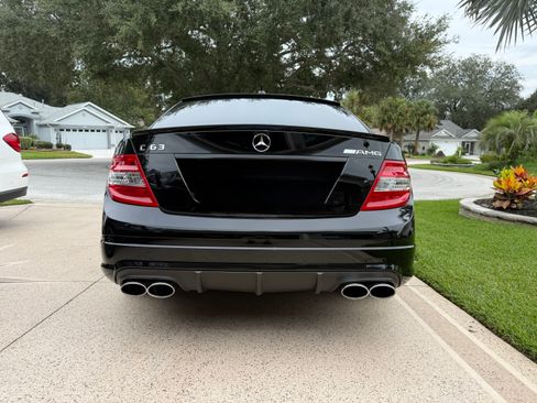 Used 2011 Mercedes-Benz C 63 AMG Sedan image 9