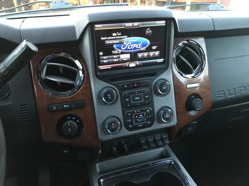 Used 2015 Ford F350 King Ranch image 26