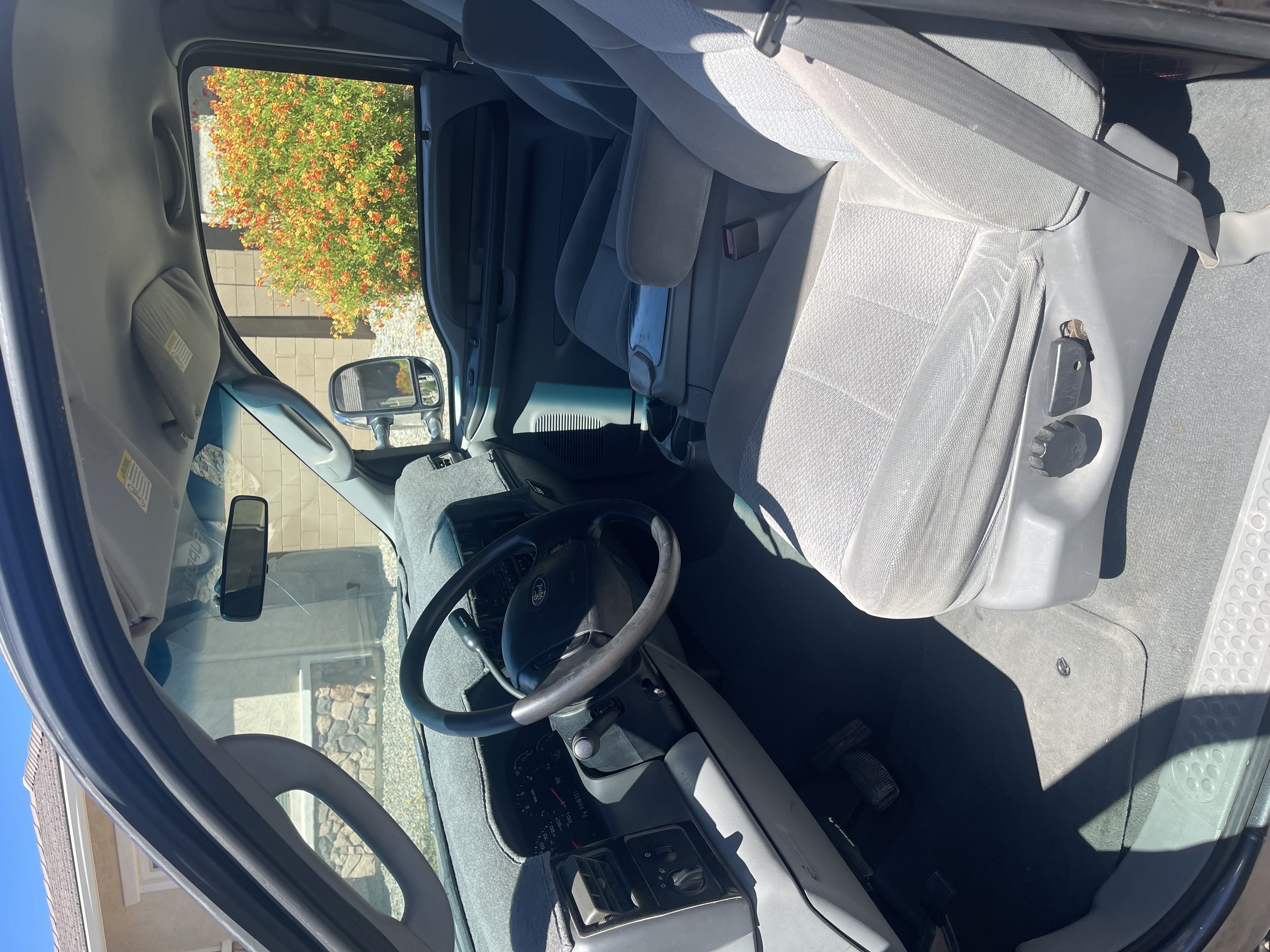 Used 2003 Ford F250 XLT RWD image 5