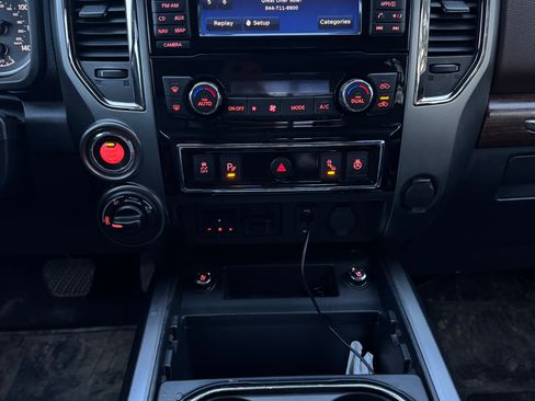 Used 2016 Nissan Titan Platinum Reserve image 13