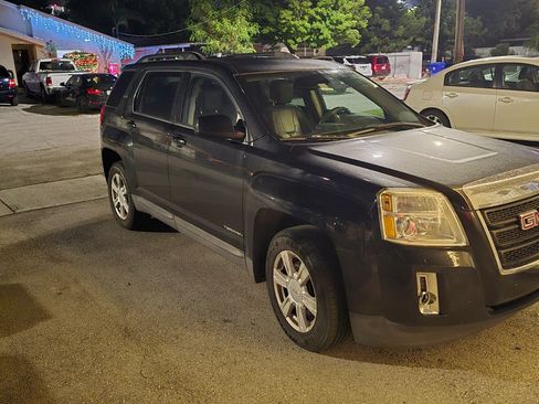 Used 2014 GMC Terrain SLT FWD image 3