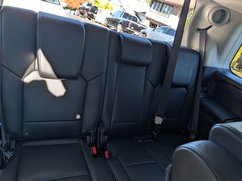 Used 2012 Honda Pilot Touring image 9