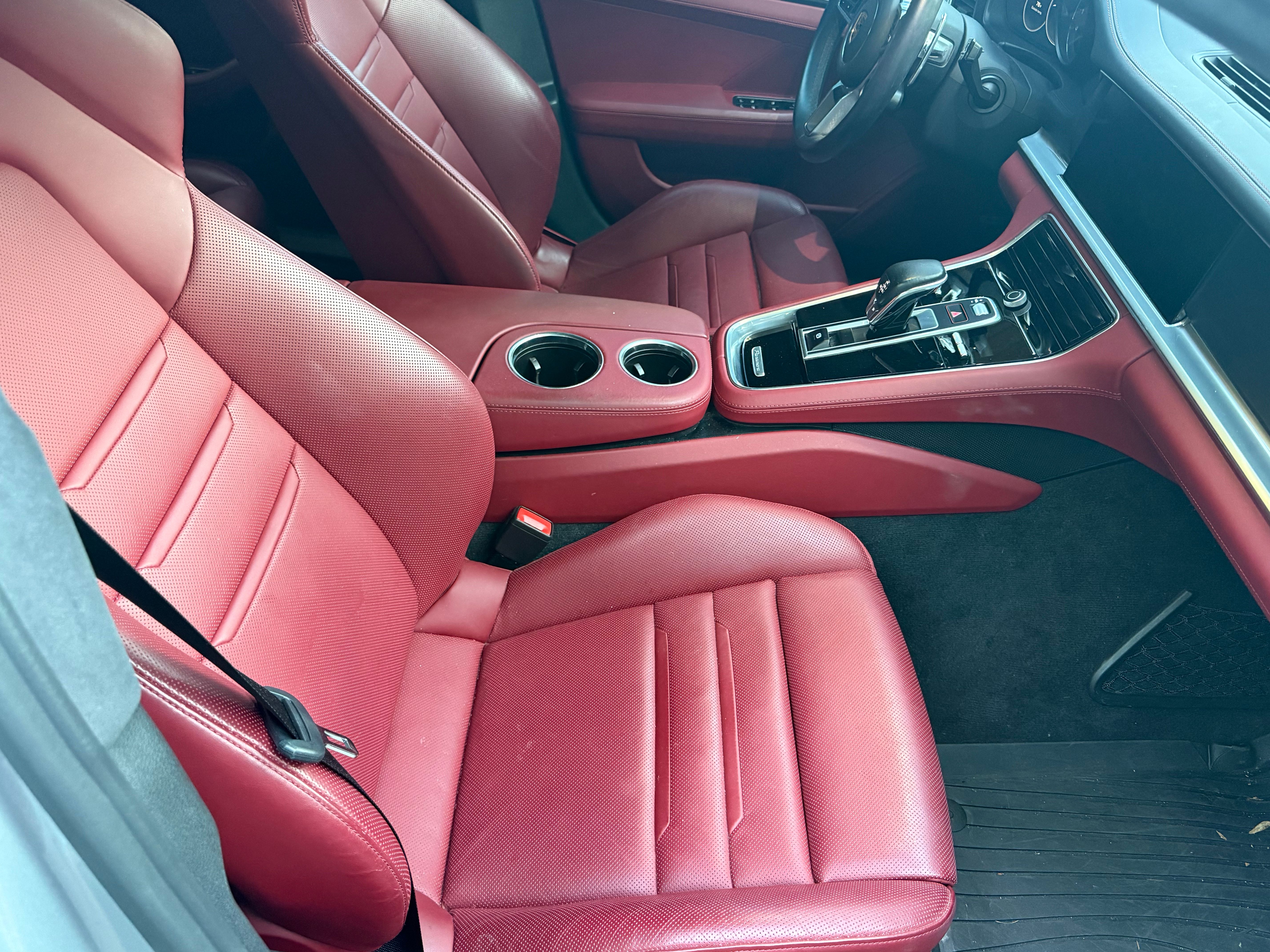 Used 2019 Porsche Panamera GTS AWD/4WD image 19