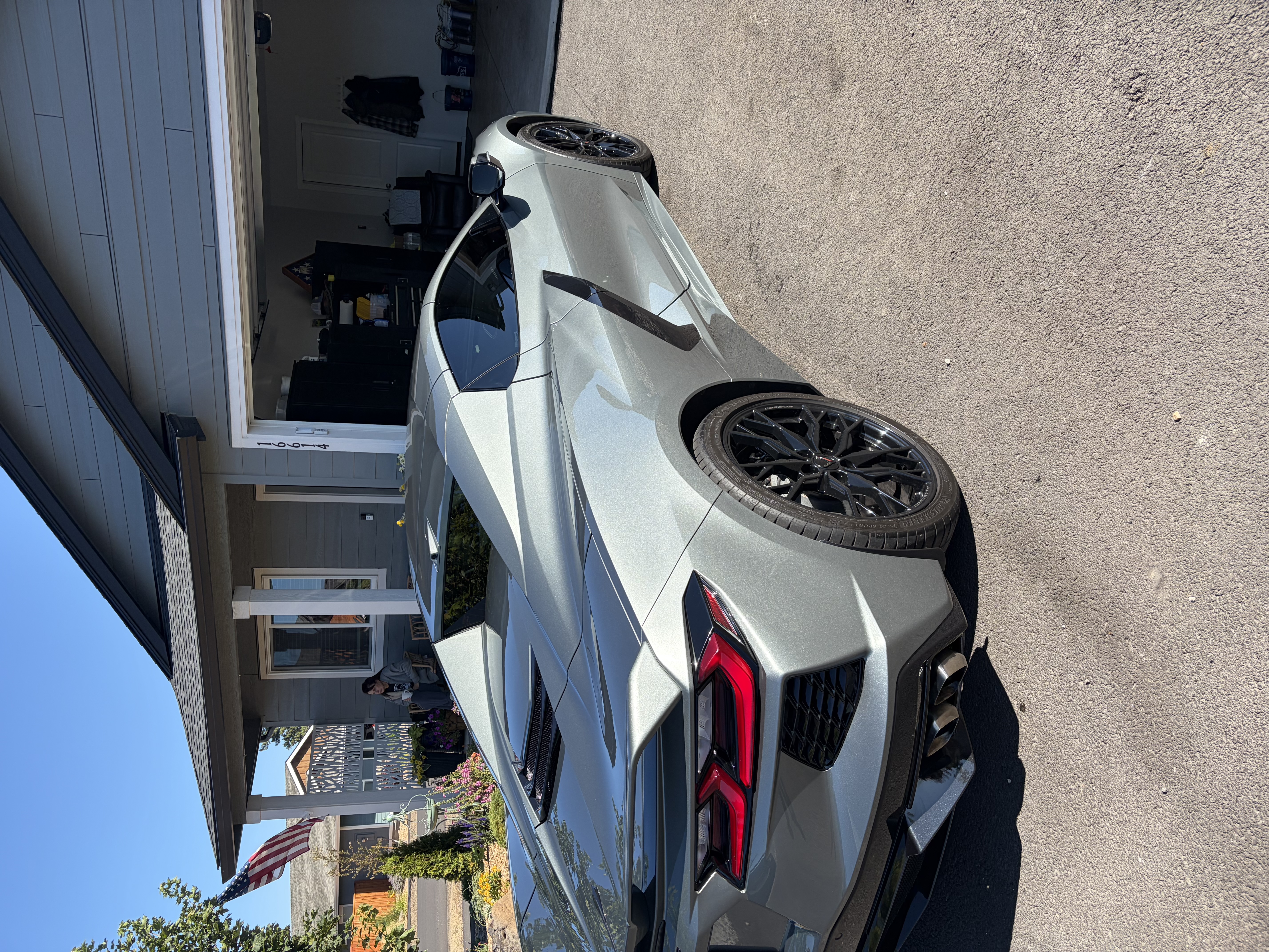 Used 2024 Chevrolet Corvette Stingray Preferred Conv w/ Z51 Performance Package RWD image 5