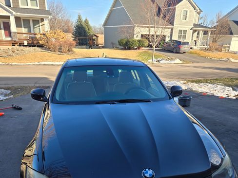 Used 2011 BMW 328i xDrive Sedan image 9