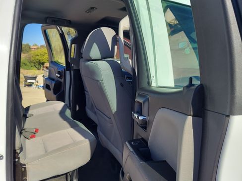 Used 2018 GMC Sierra 1500 4x4 Double Cab image 18