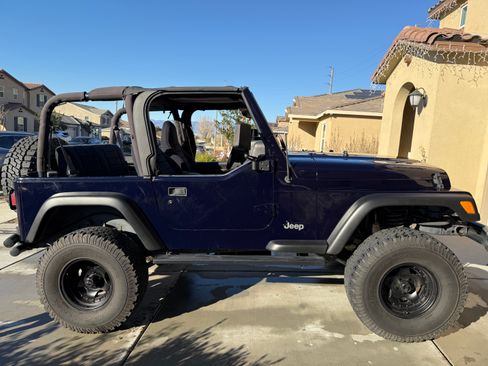 Used 2002 Jeep Wrangler X image 10