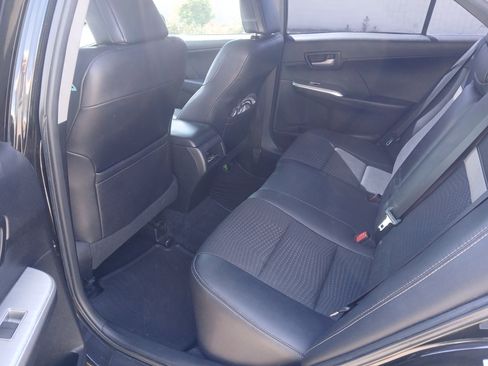 Used 2012 Toyota Camry SE image 9