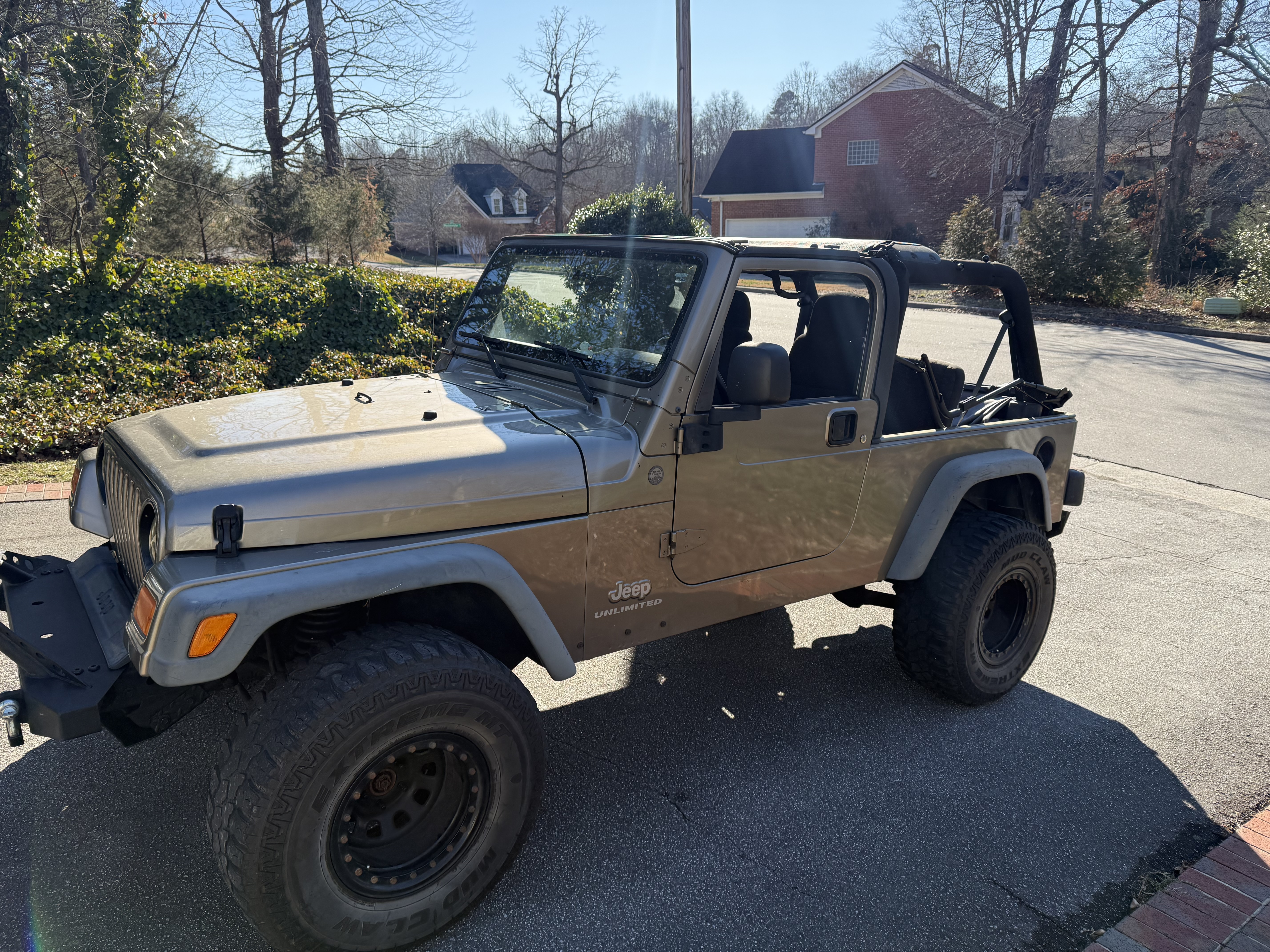 Used 2004 Jeep Wrangler 4WD image 1