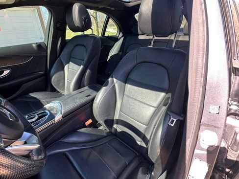 Used 2017 Mercedes-Benz C 300 4MATIC Sedan image 21