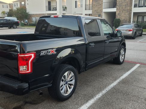 Used 2017 Ford F150 XL w/ Equipment Group 101A Mid image 11