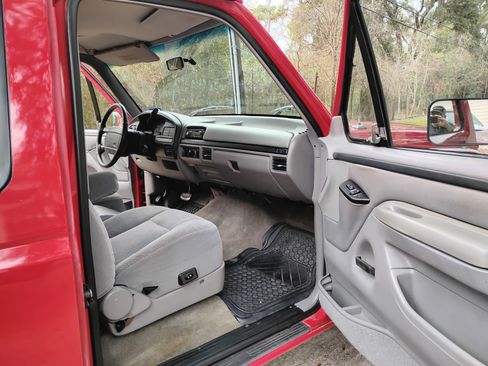 Used 1996 Ford F150 2WD SuperCab image 8