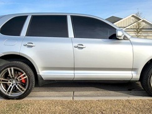 Used 2008 Porsche Cayenne Turbo AWD/4WD image 13