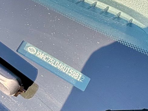 Used 2019 Hyundai Ioniq Limited image 28