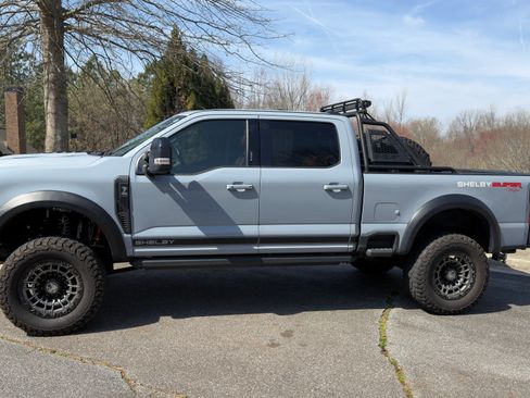 Used 2024 Ford F250 Lariat w/ Lariat Ultimate Package image 4