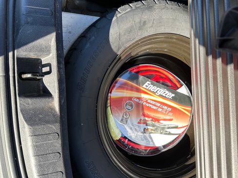 Used 2014 Toyota RAV4 Limited image 11