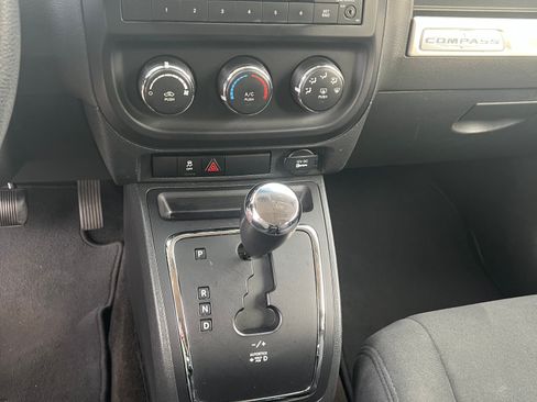 Used 2014 Jeep Compass Sport w/ Power Value Group image 18