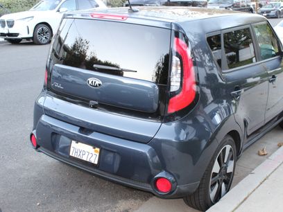 Used 2015 Kia Soul ! w/ Sun & Sound Package