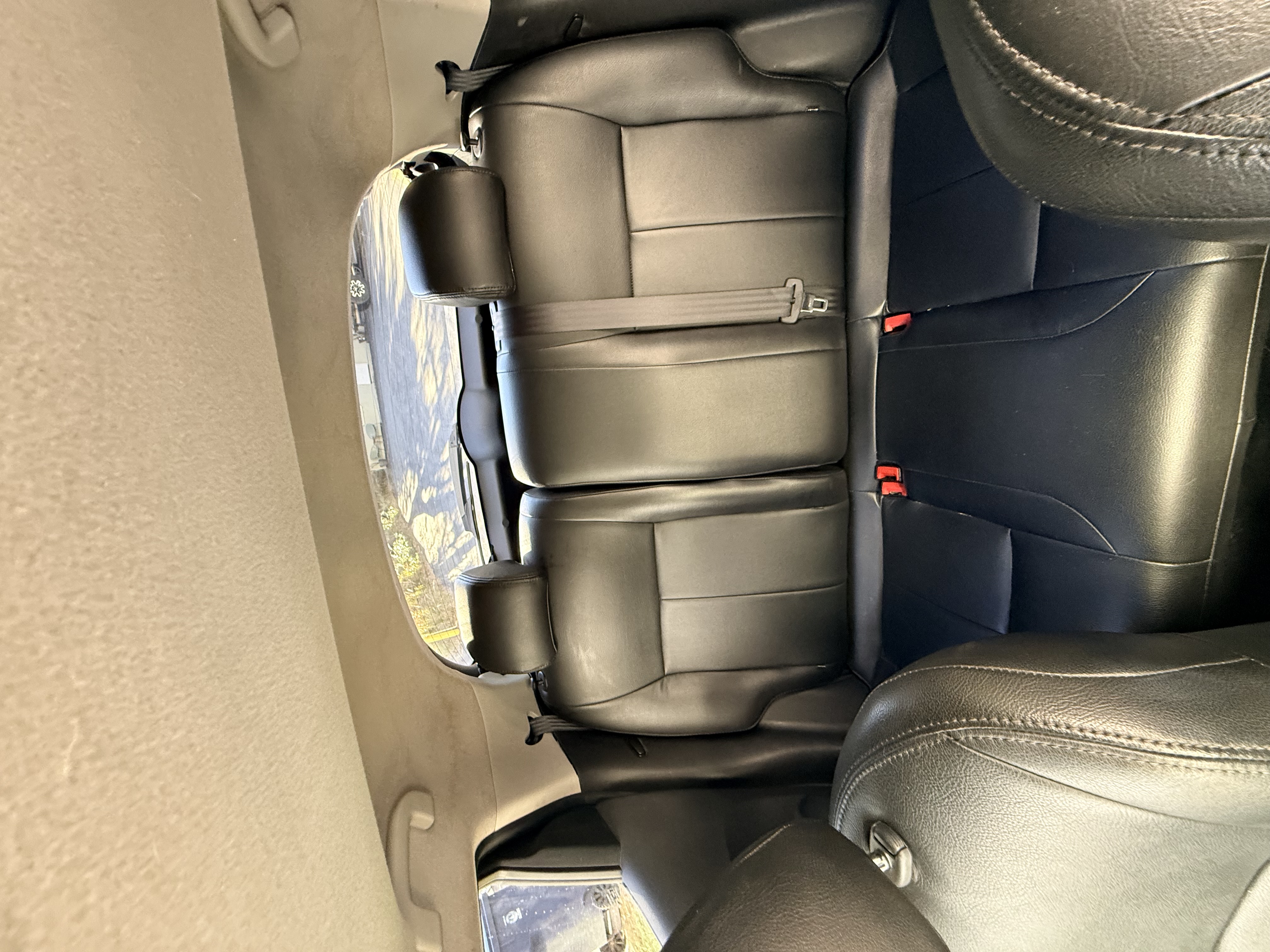 Used 2013 Nissan Juke SV FWD image 16