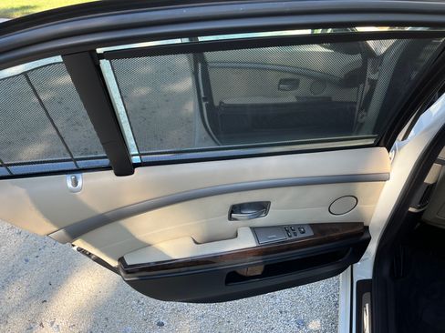 Used 2008 BMW 750Li image 27