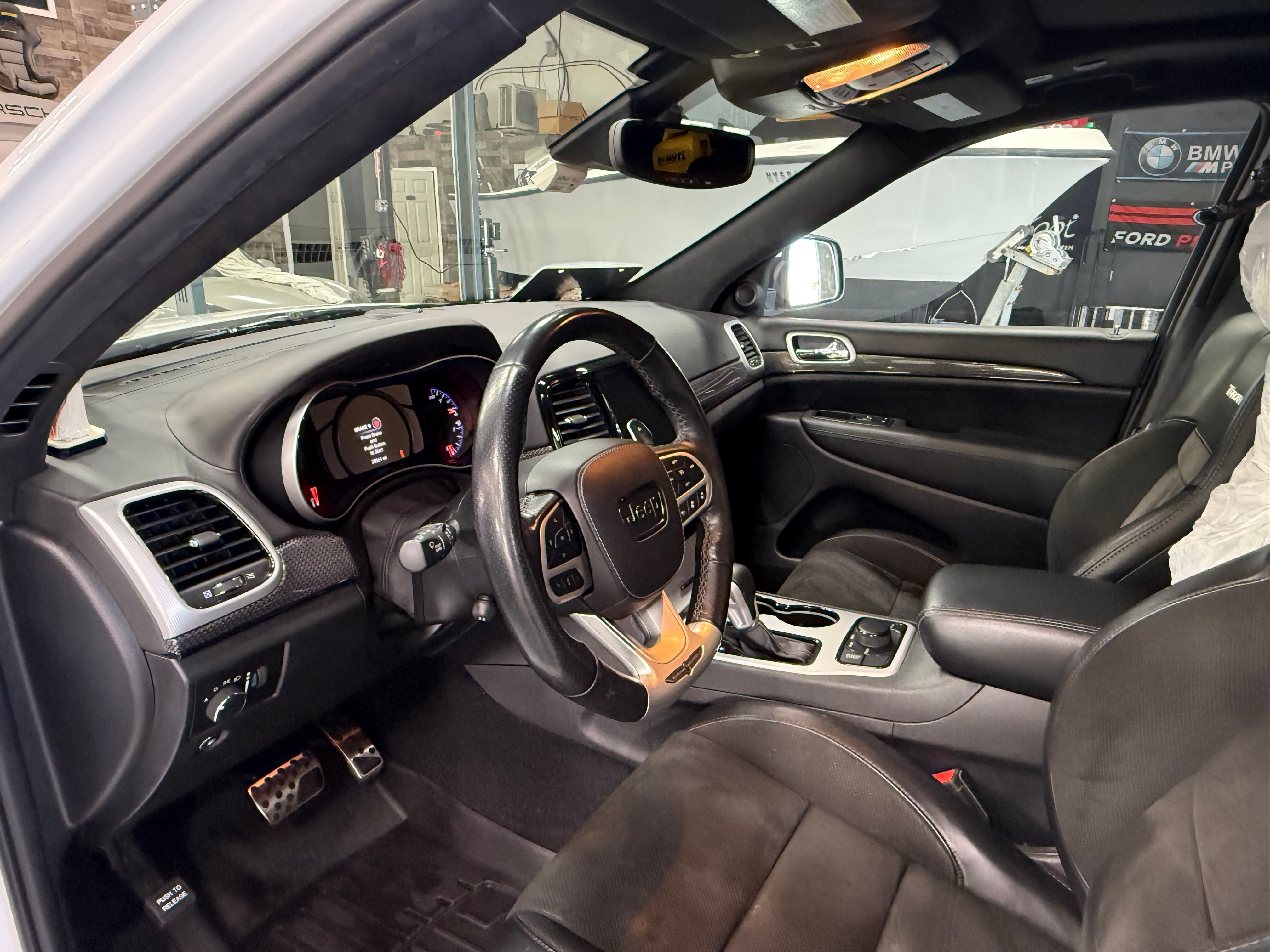 Used 2020 Jeep Grand Cherokee Trackhawk AWD/4WD image 11