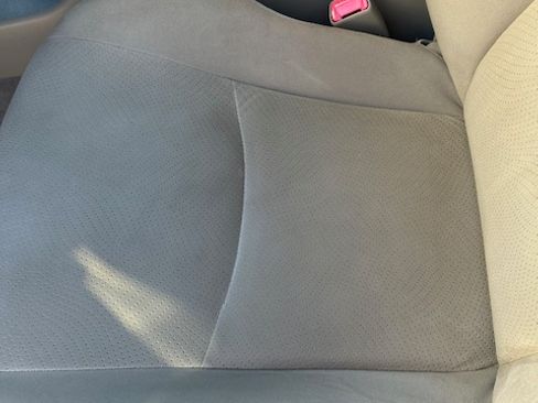 Used 2010 Toyota Prius FWD image 11