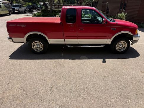 Used 2001 Ford F150 4x4 SuperCab image 4
