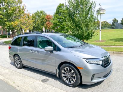 Used 2022 Honda Odyssey EX-L