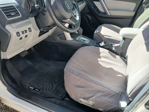 Used 2016 Subaru Forester 2.5i Premium image 9