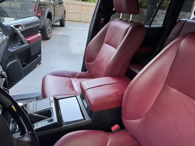 Used 2022 Lexus GX 460 Luxury w/ Sport Design Package AWD/4WD image 14