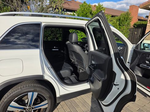 Used 2023 Mercedes-Benz EQB 350 4MATIC SUV w/ Exclusive Package image 10