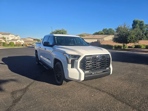 Used 2024 Toyota Tundra SR5 image 11