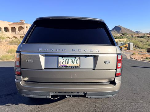 Used 2017 Land Rover Range Rover HSE image 8
