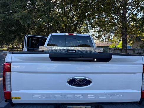 Used 2019 Ford F250 Lariat w/ Lariat Ultimate Package image 13