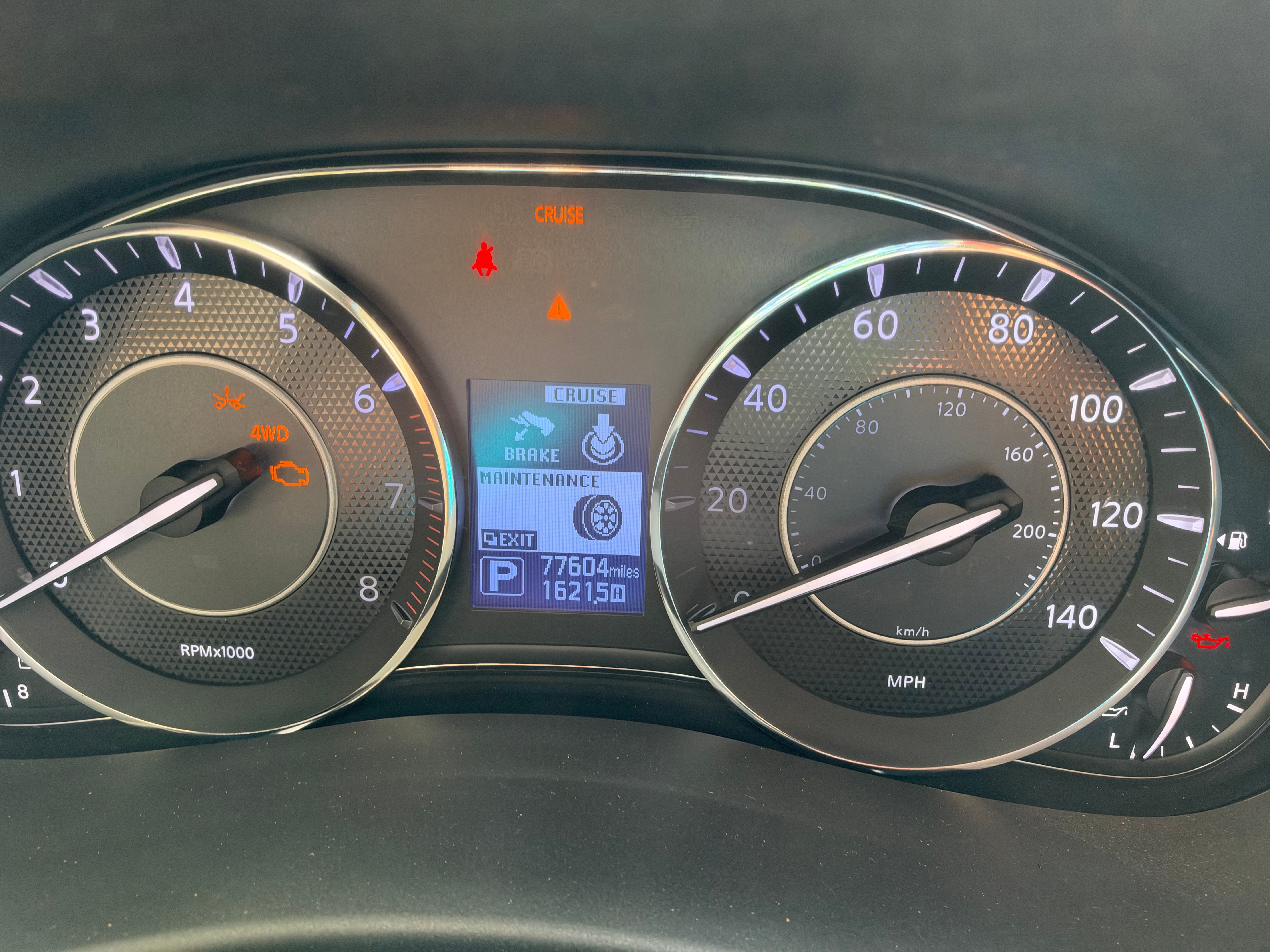 Used 2020 Nissan Armada SL w/ Premium Package AWD/4WD image 10