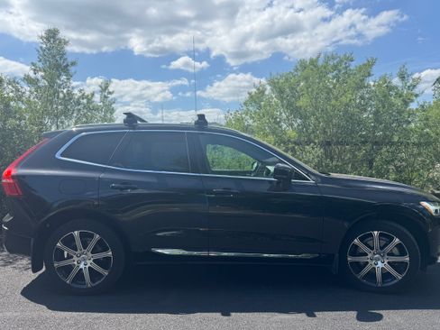 Used 2020 Volvo XC60 T8 Inscription w/ Protection Package AWD/4WD image 2