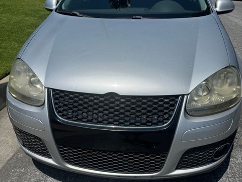 Used 2008 Volkswagen Jetta SE FWD image 1