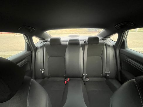 Used 2022 Honda Civic Sport image 15