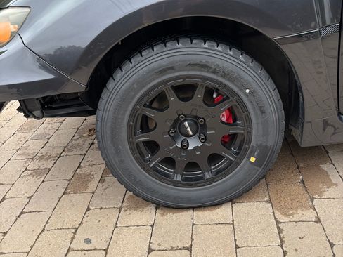 Used 2010 Subaru Impreza WRX STI image 6