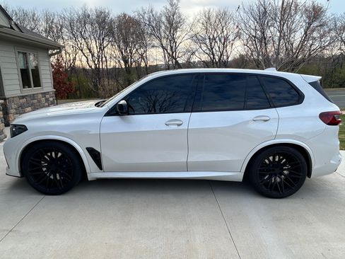 Used 2023 BMW X5 M w/ Competition Package image 1