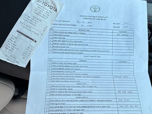 Used 2023 Toyota RAV4 XLE image 6