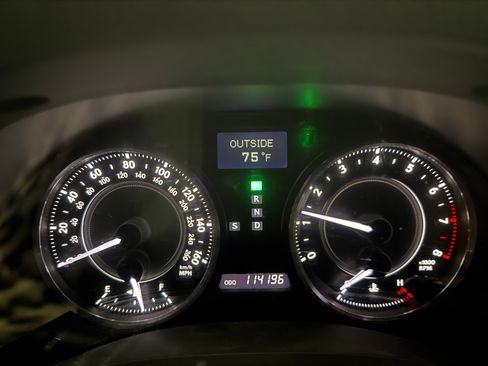 Used 2010 Lexus IS 350C RWD image 1