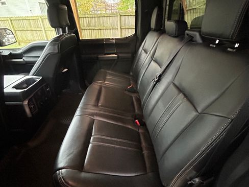 Used 2019 Ford F150 XLT w/ Equipment Group 302A Luxury image 5